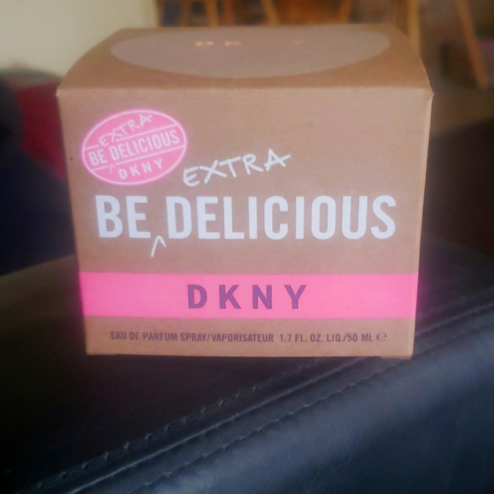 Be Extra delicious DKNY perfume